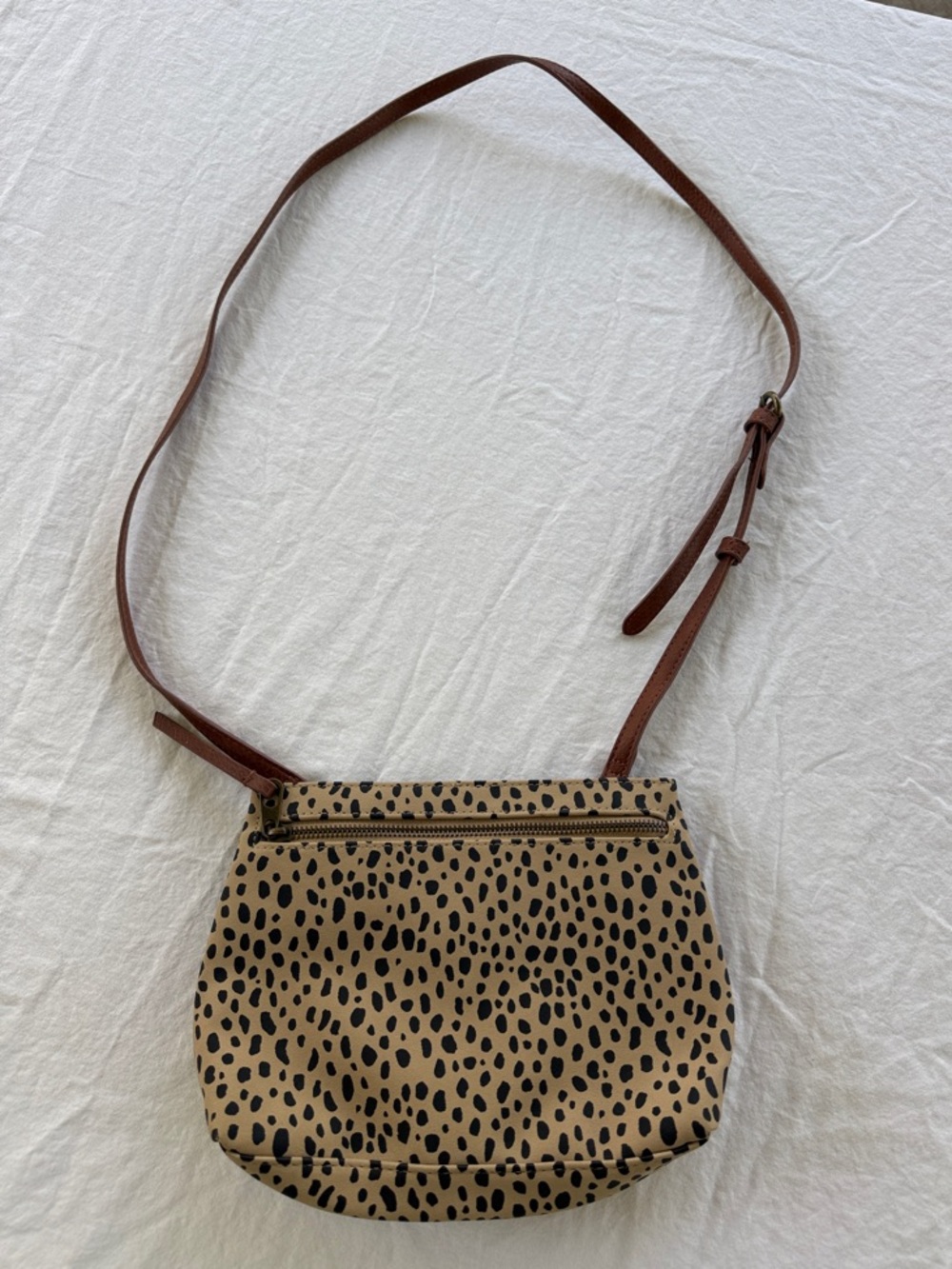 Universal Thread Brown and Black Cheetah Crossbody Bag with Adjustable Strap